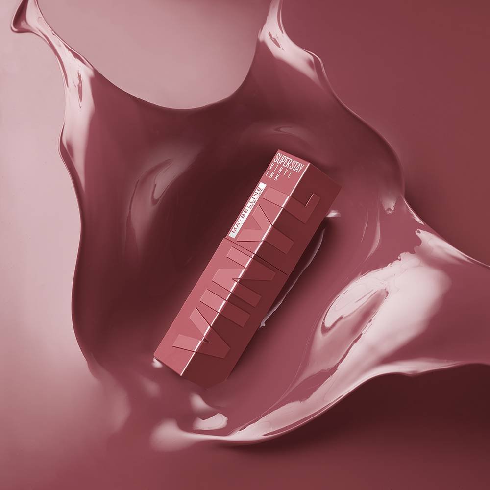 Labial Maybelline Super Stay Vinyl Ink tono más neutro