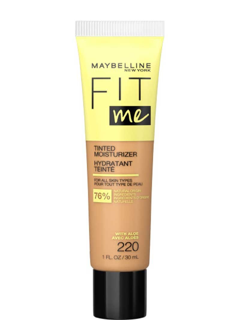 Maybelline Fit Me tinted moisturizer 220 packshot